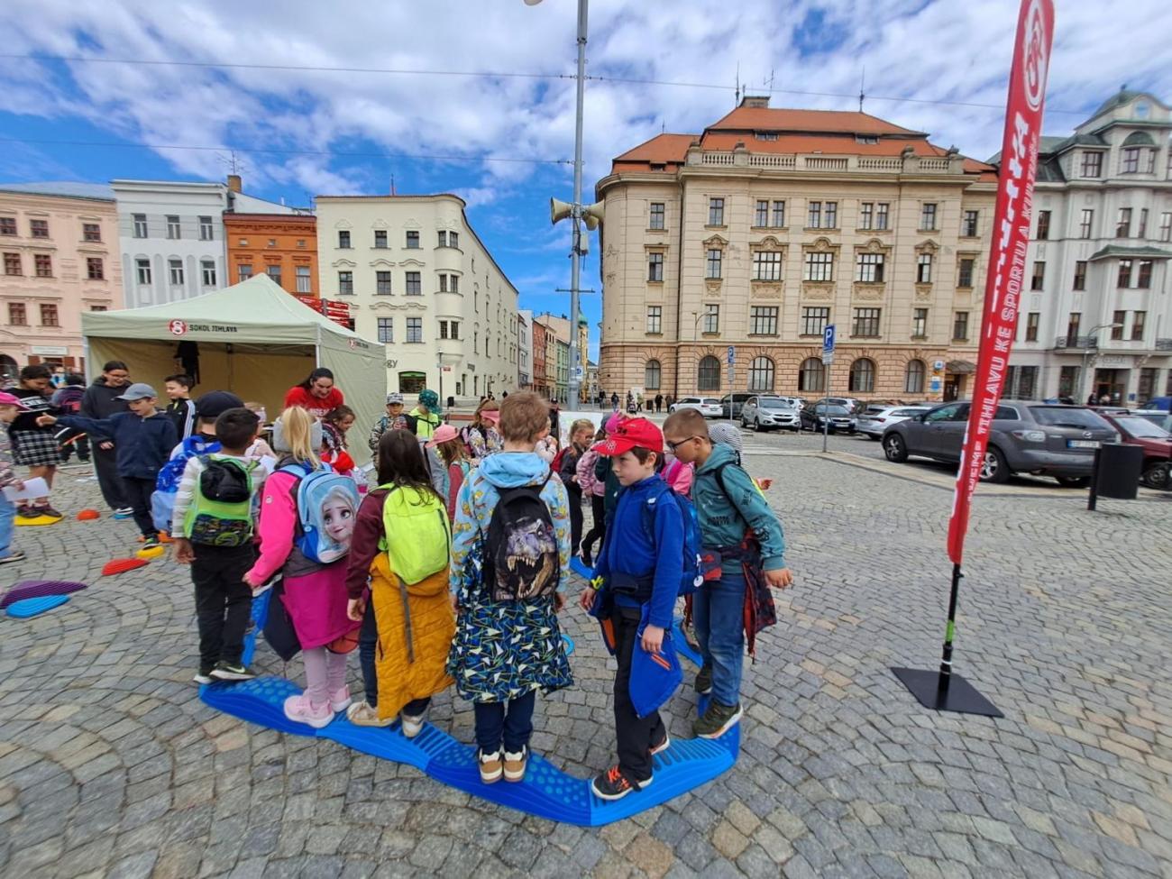 Den Země  1.B a 1.C