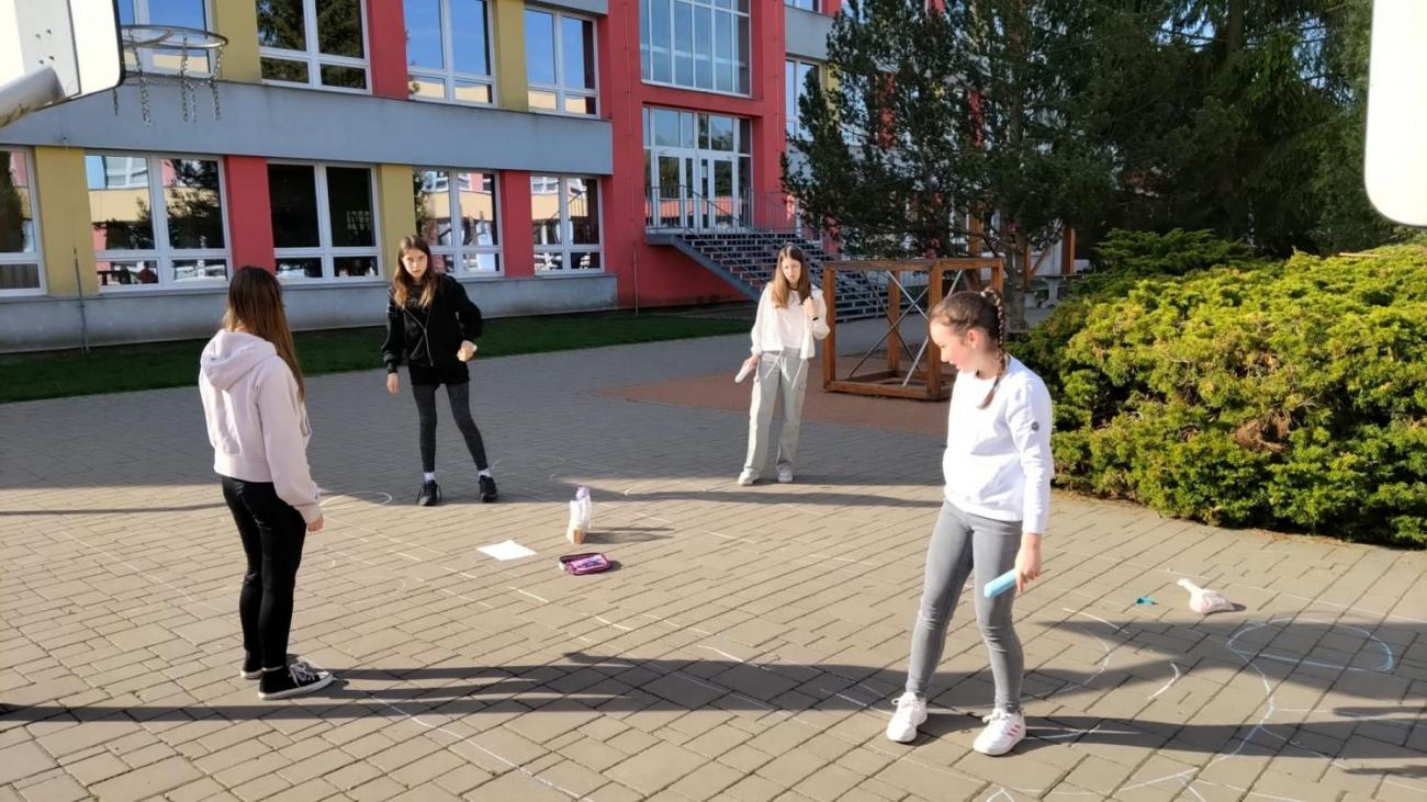 Unit 5 Project - Get out fun   6. ročník