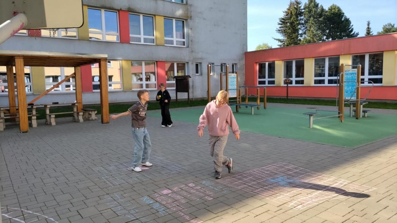 Unit 5 Project - Get out fun   6. ročník