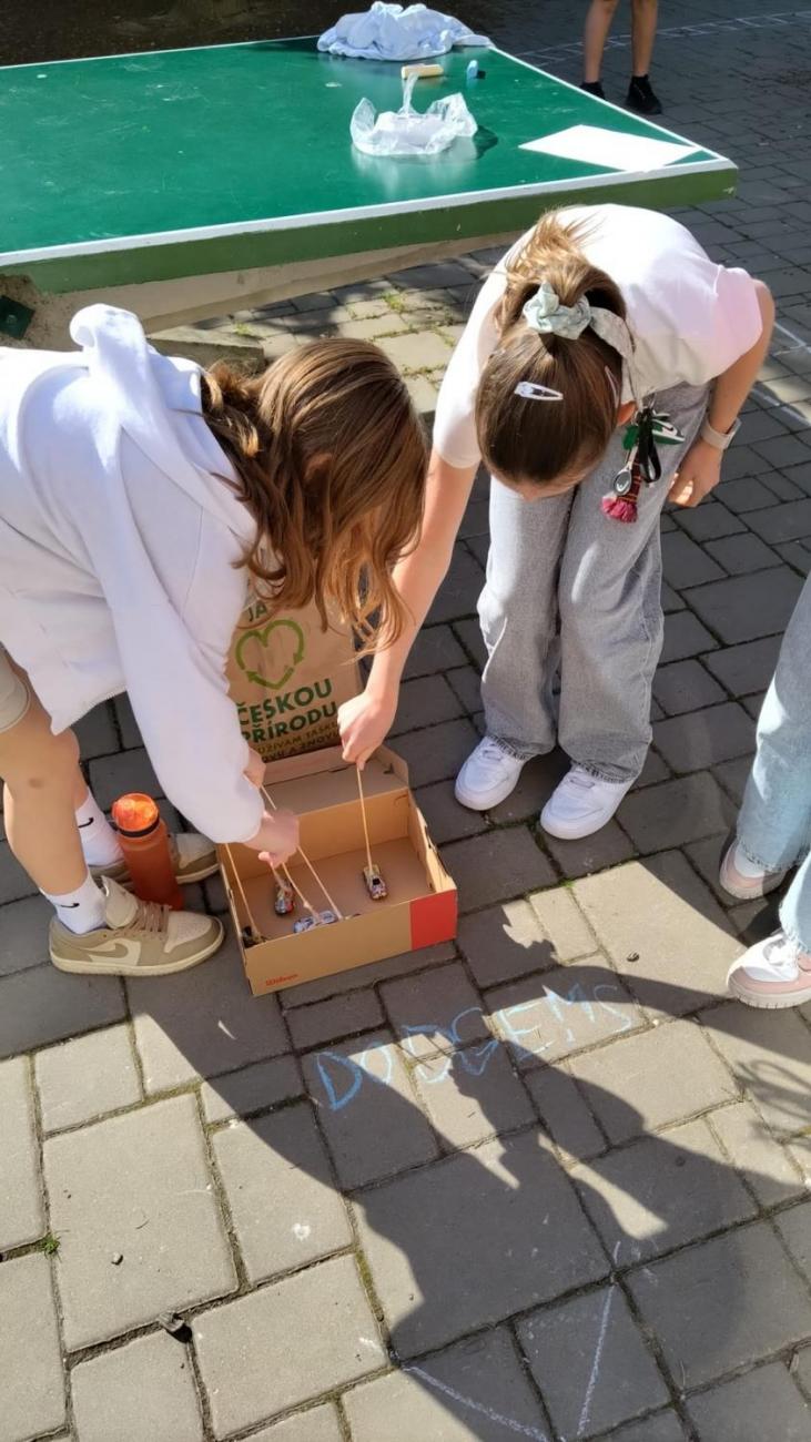 Unit 5 Project - Get out fun   6. ročník