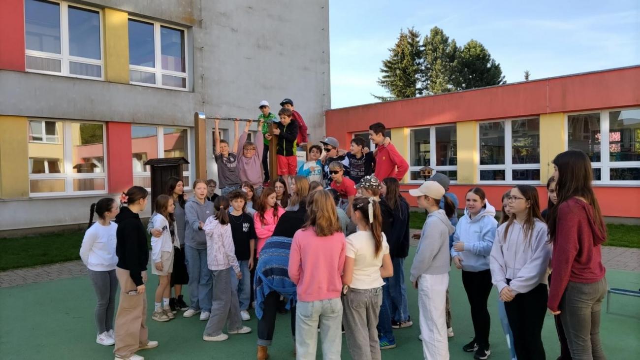 Unit 5 Project - Get out fun   6. ročník