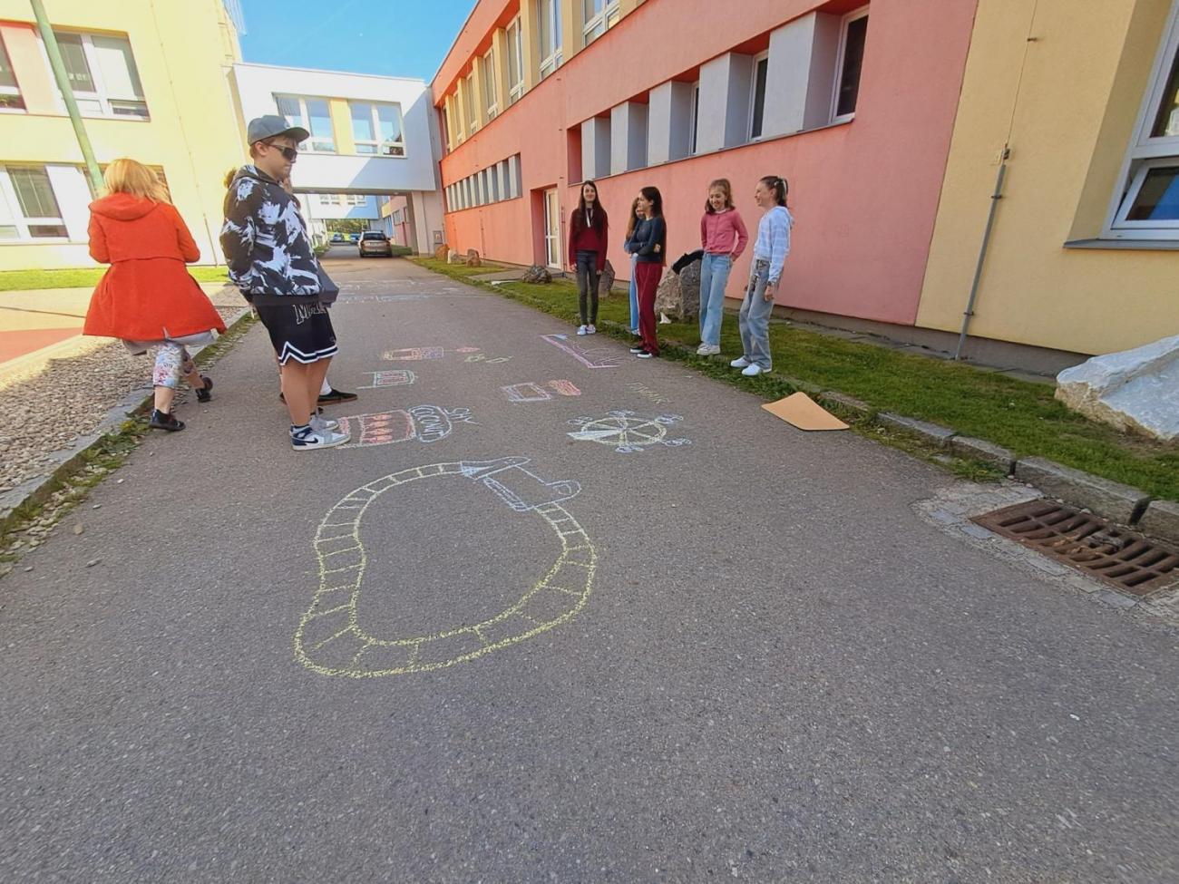 Unit 5 Project - Get out fun   6. ročník