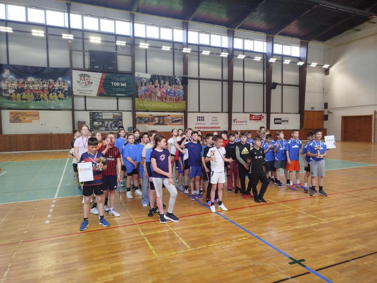 Okresní kolo ve vybíjené