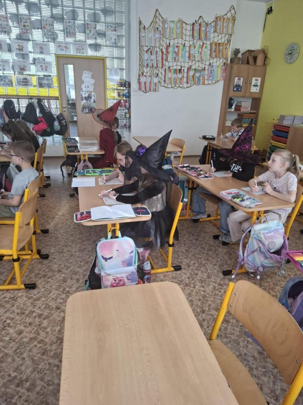 Čarodějnický den ve 2.A