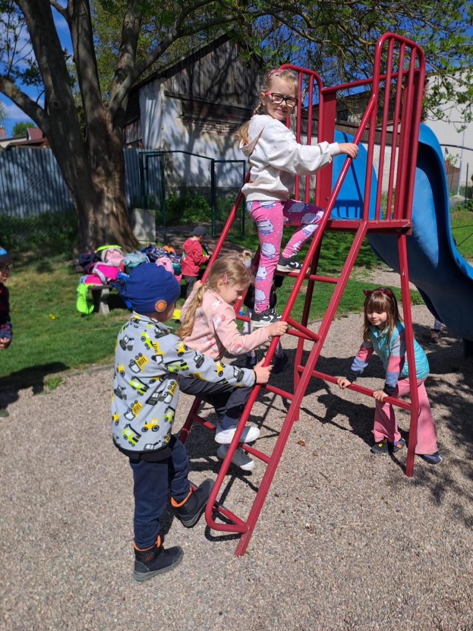 Jarní turistický den 1.C