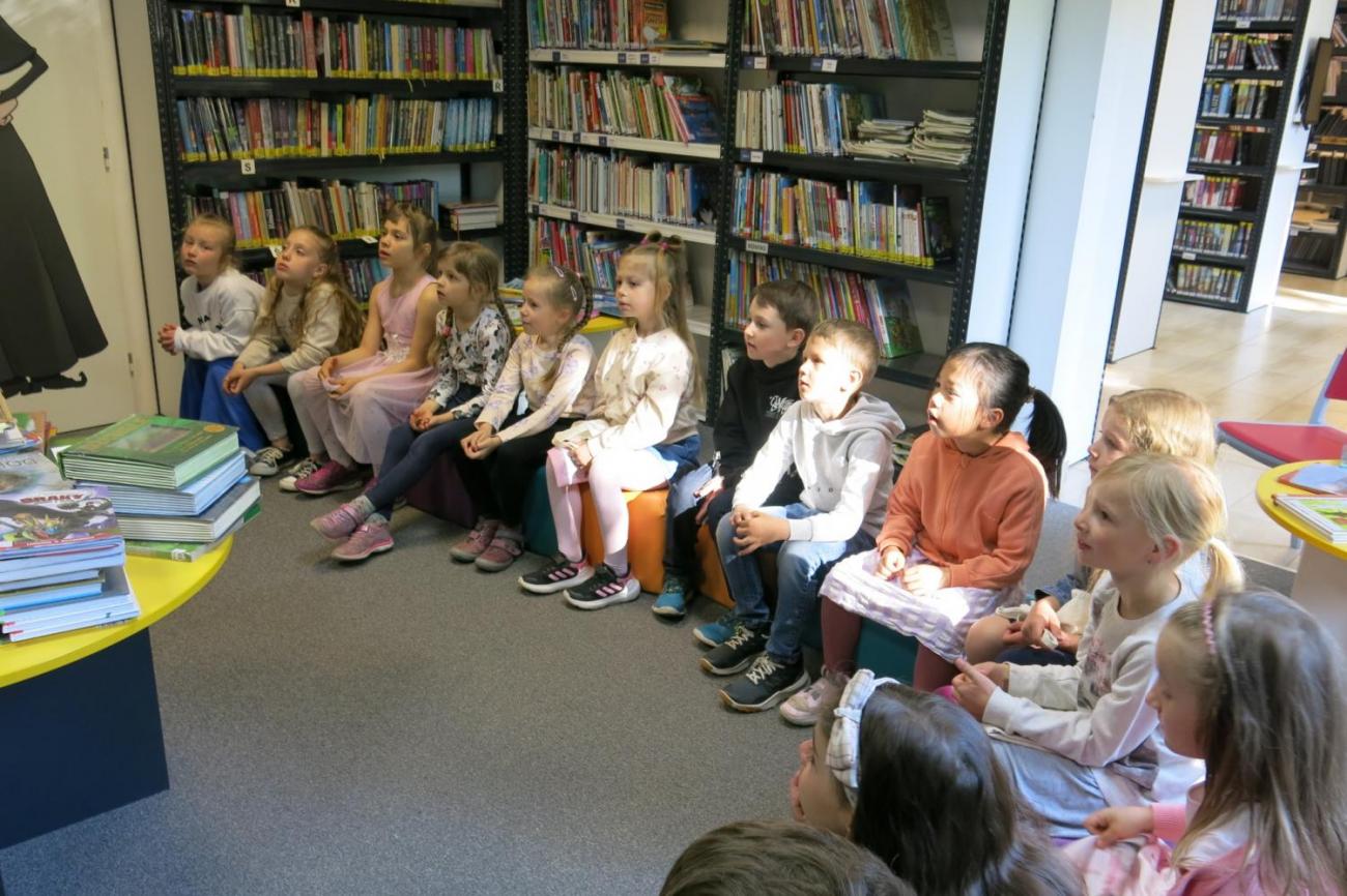 Pasování na čtenáře 1.B