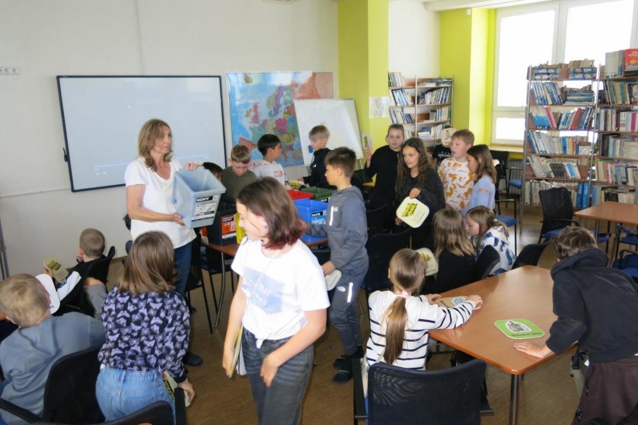 Tonda Obal na cestách – vzdělávací program o třídění odpadu