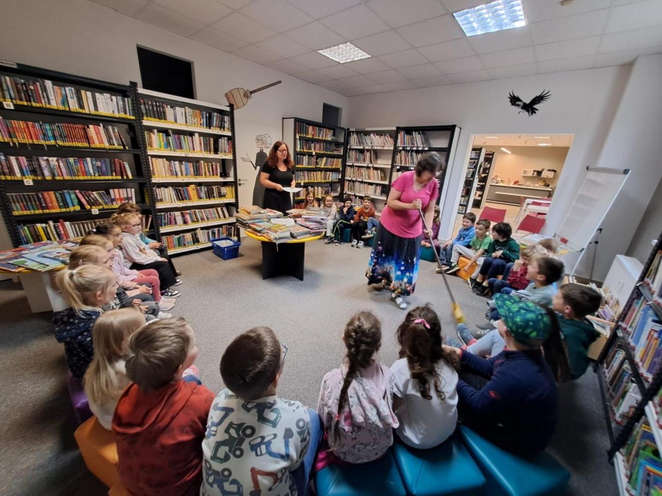 Prvňáčci z 1.C byli slavnostně pasováni na čtenáře