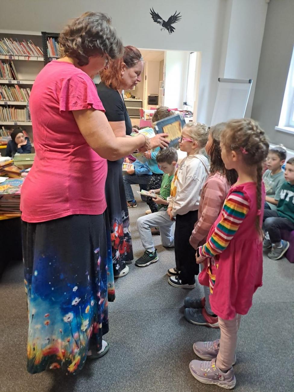 Prvňáčci z 1.C byli slavnostně pasováni na čtenáře