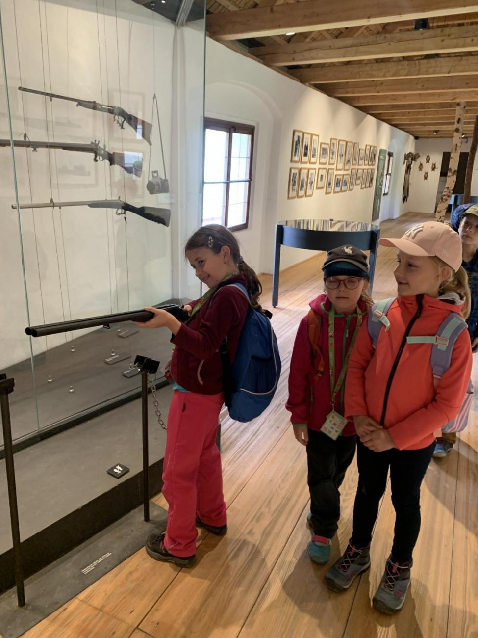 Výlet na hrad Roštejn  2.B