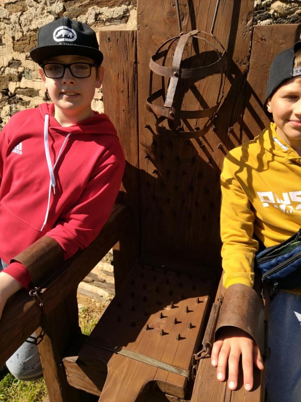 Školní výlet - Bítov, 6.D