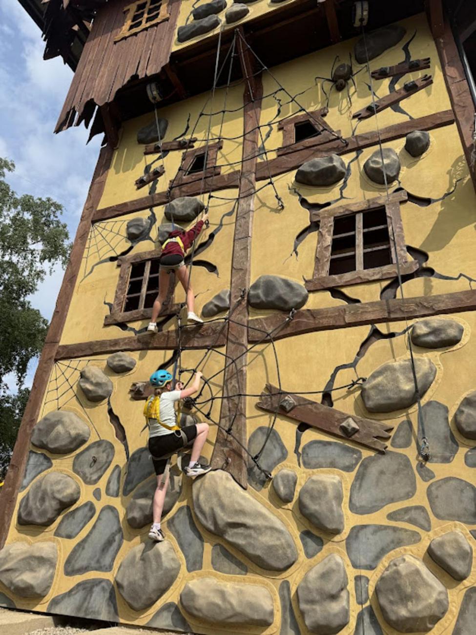 Školní výlet do outdoorového resortu Březová  5.A a 5.B