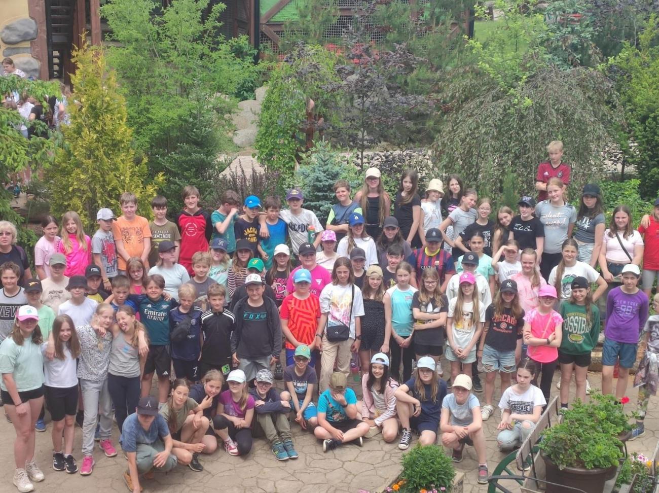 Školní výlet do outdoorového resortu Březová  5.A a 5.B