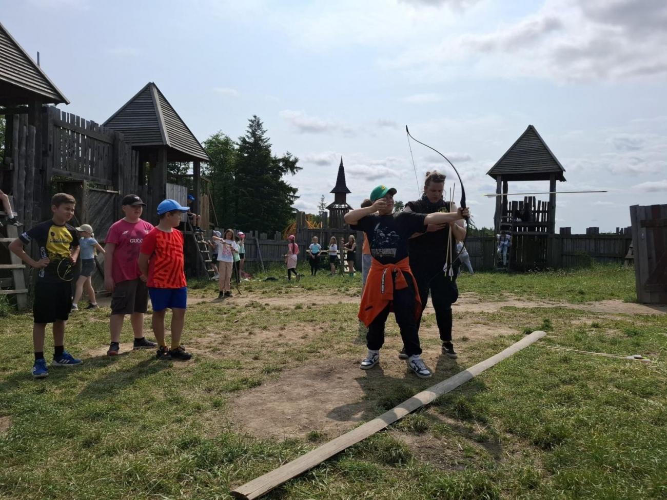 Školní výlet do outdoorového resortu Březová  5.A a 5.B