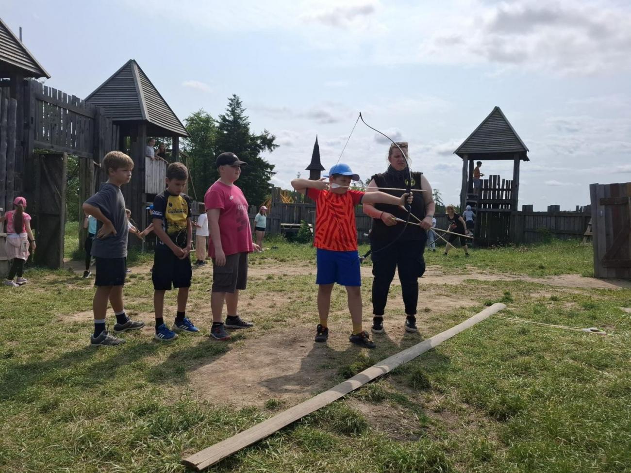 Školní výlet do outdoorového resortu Březová  5.A a 5.B