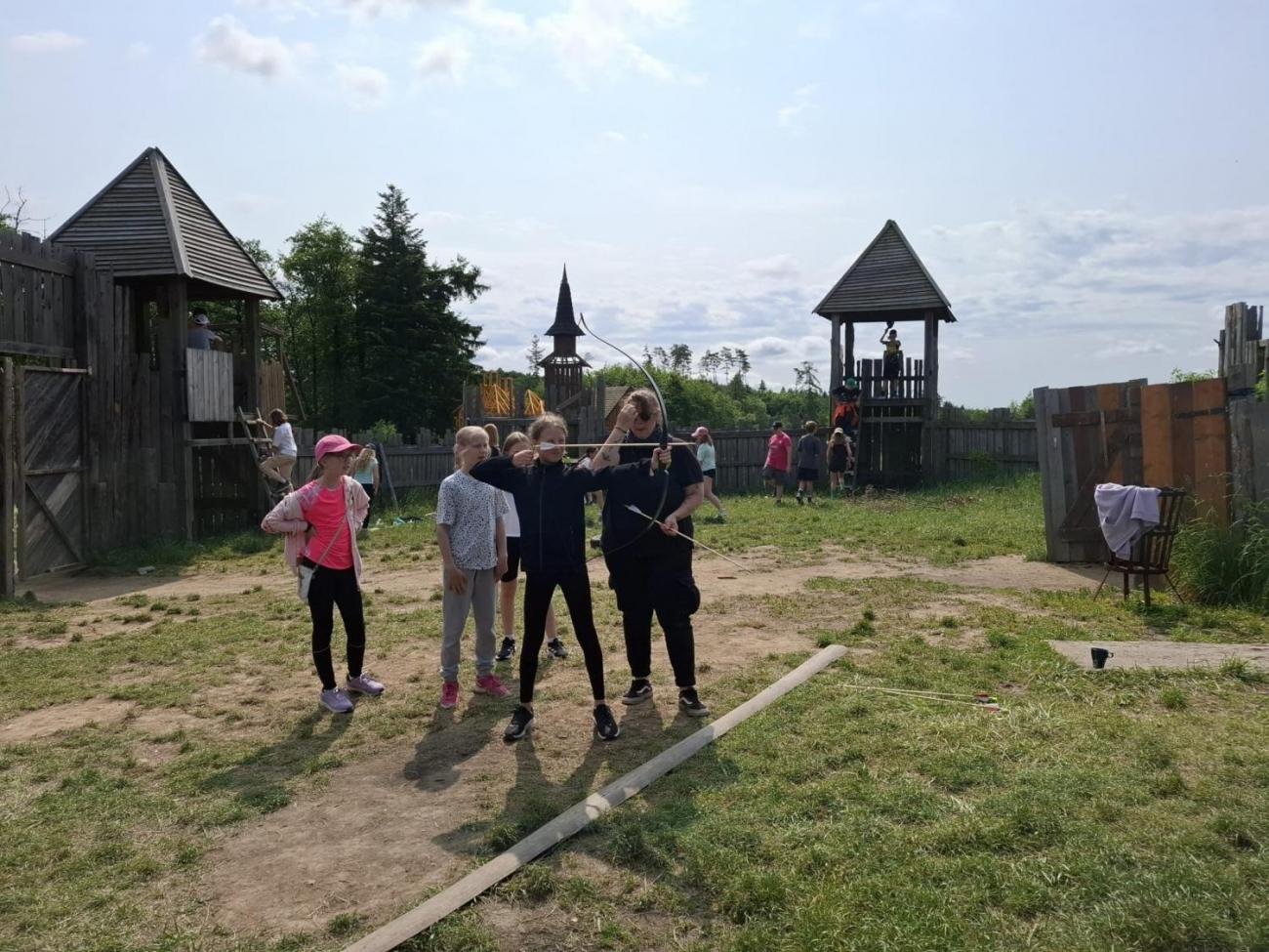 Školní výlet do outdoorového resortu Březová  5.A a 5.B