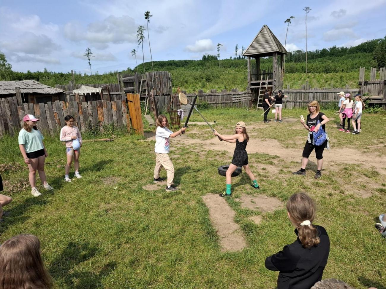 Školní výlet do outdoorového resortu Březová  5.A a 5.B