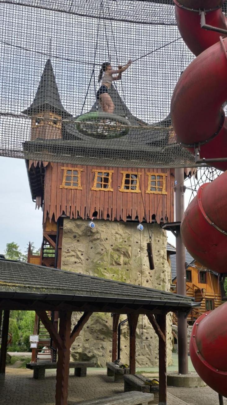 Outdoorové centrum Březová  5.C