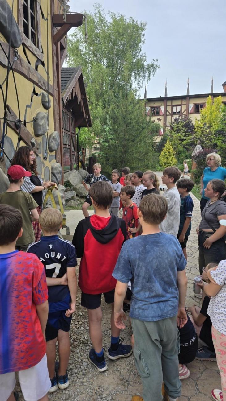 Outdoorové centrum Březová  5.C