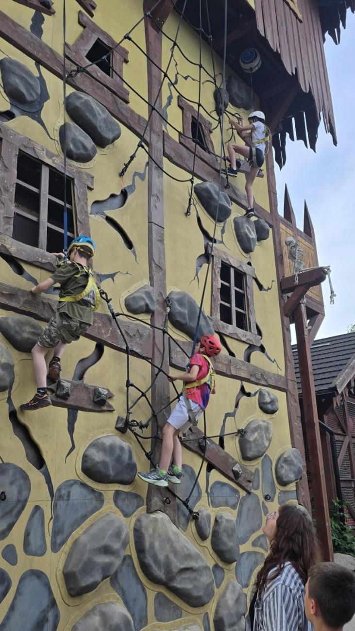 Outdoorové centrum Březová  5.C