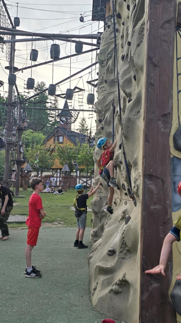 Outdoorové centrum Březová  5.C