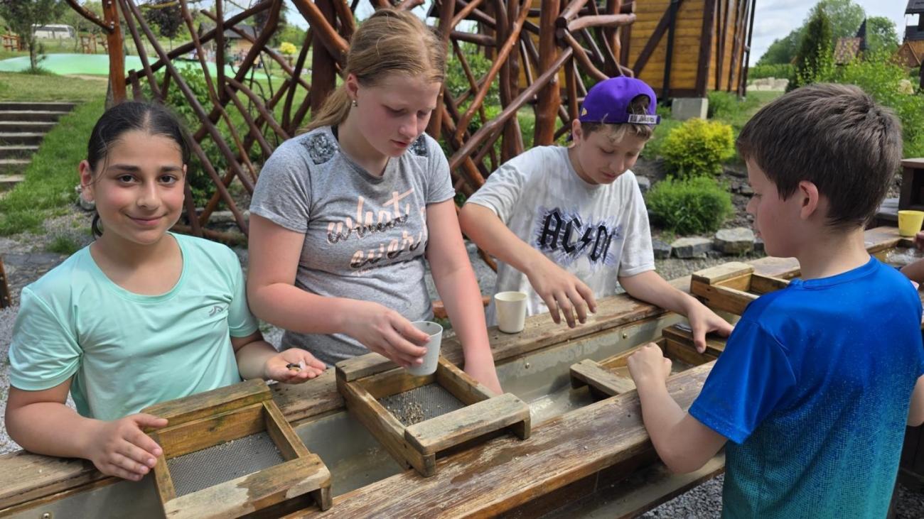 Outdoorové centrum Březová  5.C