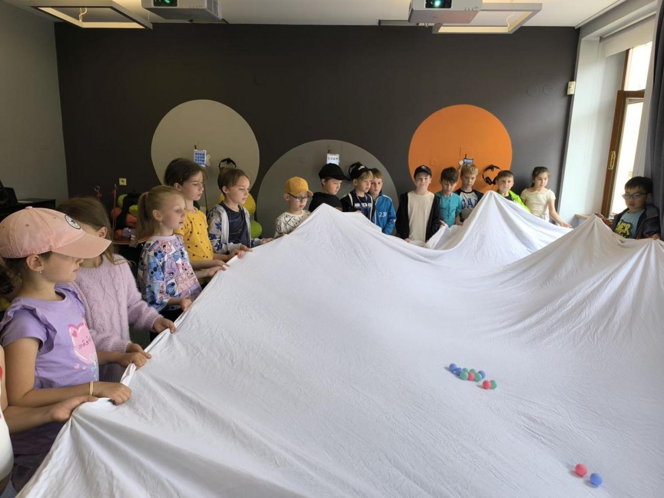 Až za velkou louží  2.A