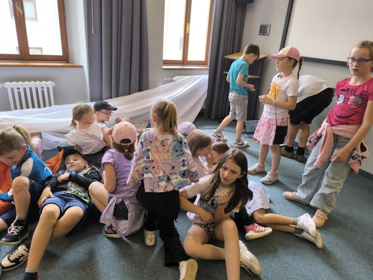 Až za velkou louží  2.A