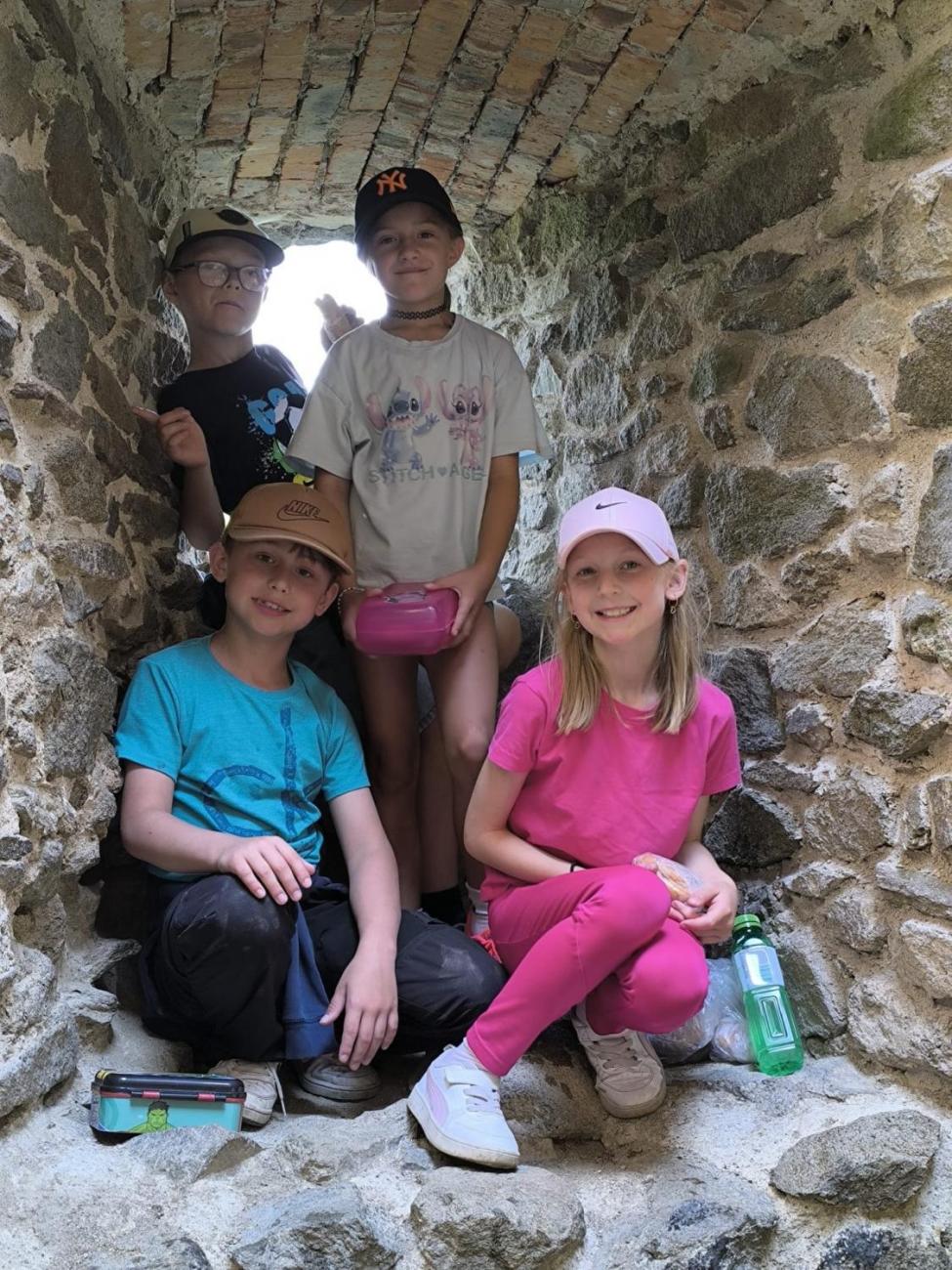 Výprava na zříceninu hradu Rokštejn – třída 2.A