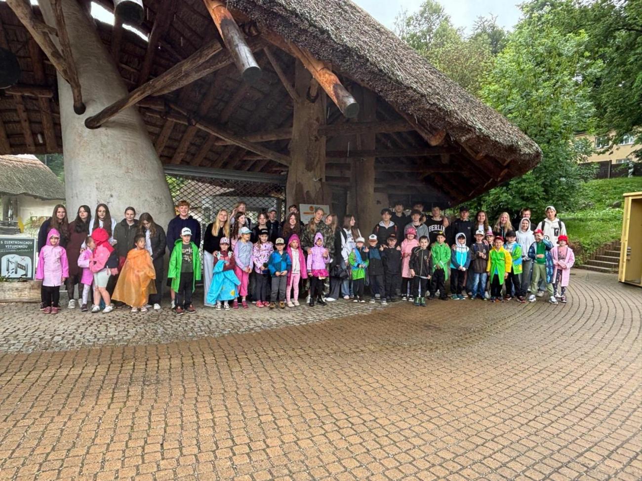 1.B - Návštěva zoologické zahrady s deváťáky