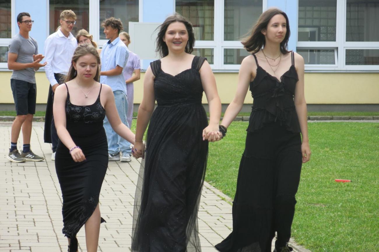 Rozloučení se školním rokem a s našimi deváťáky