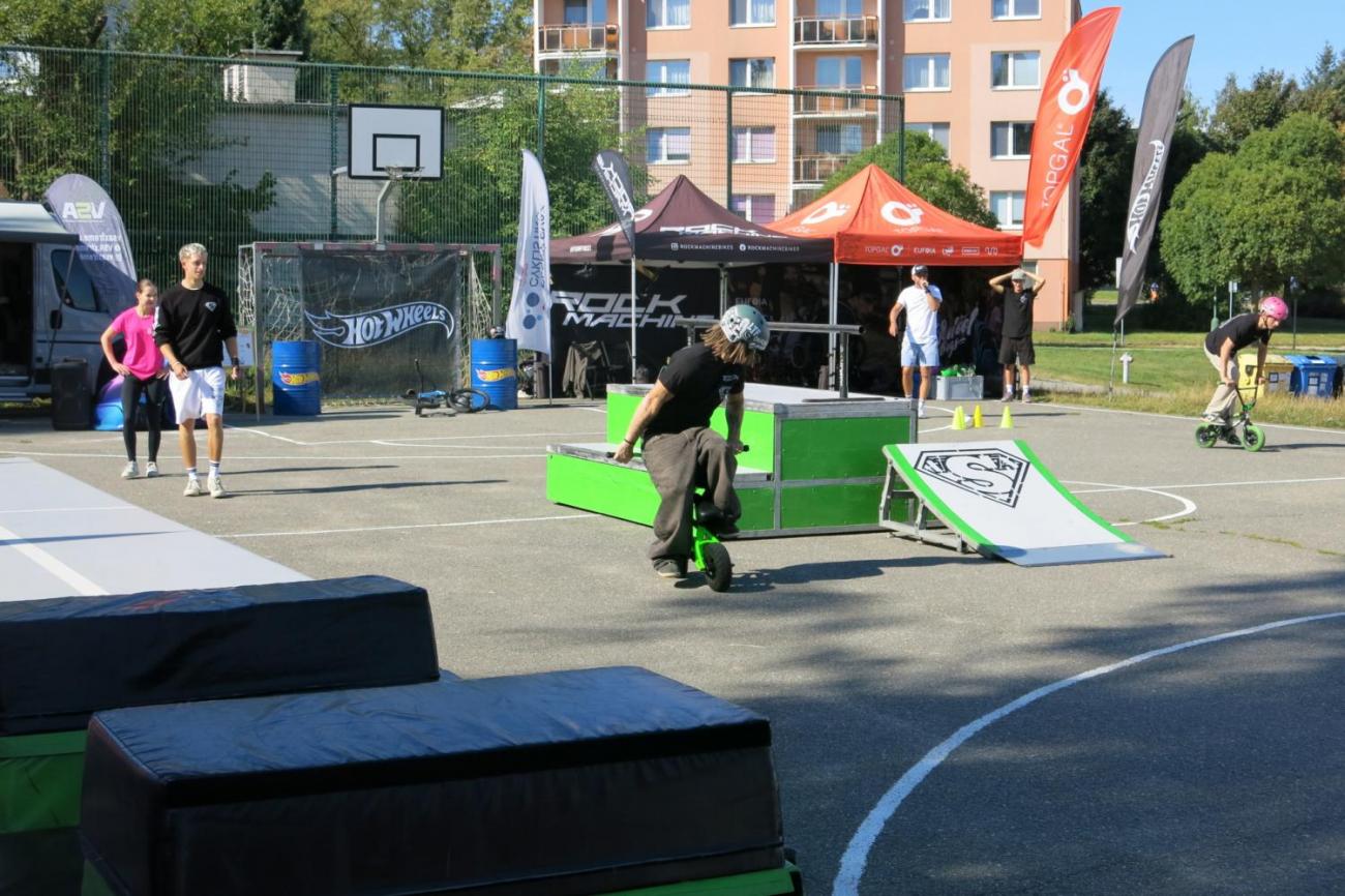 BACK TO SCHOOL – SPORTOVNĚ-MOTIVAČNÍ PROGRAM NA NAŠÍ ŠKOLE