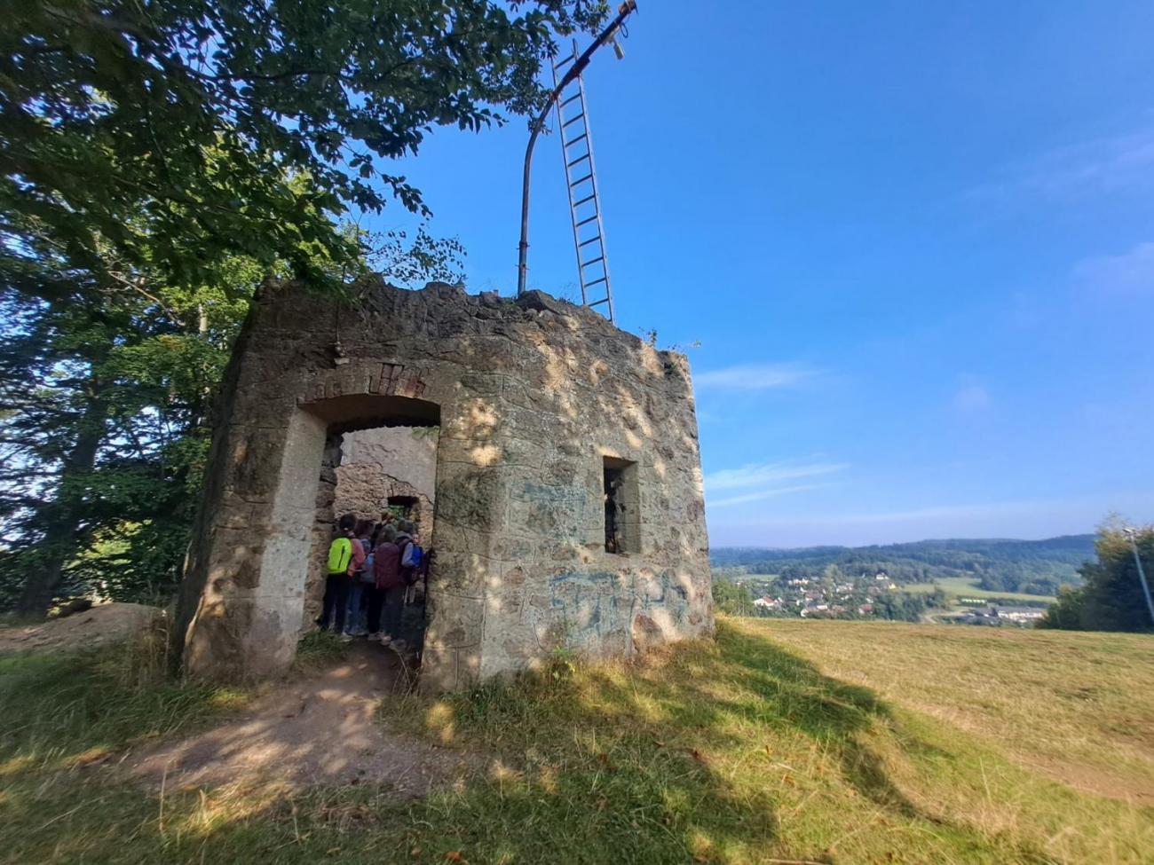 Modré žáby pod Šacberkem  2.C