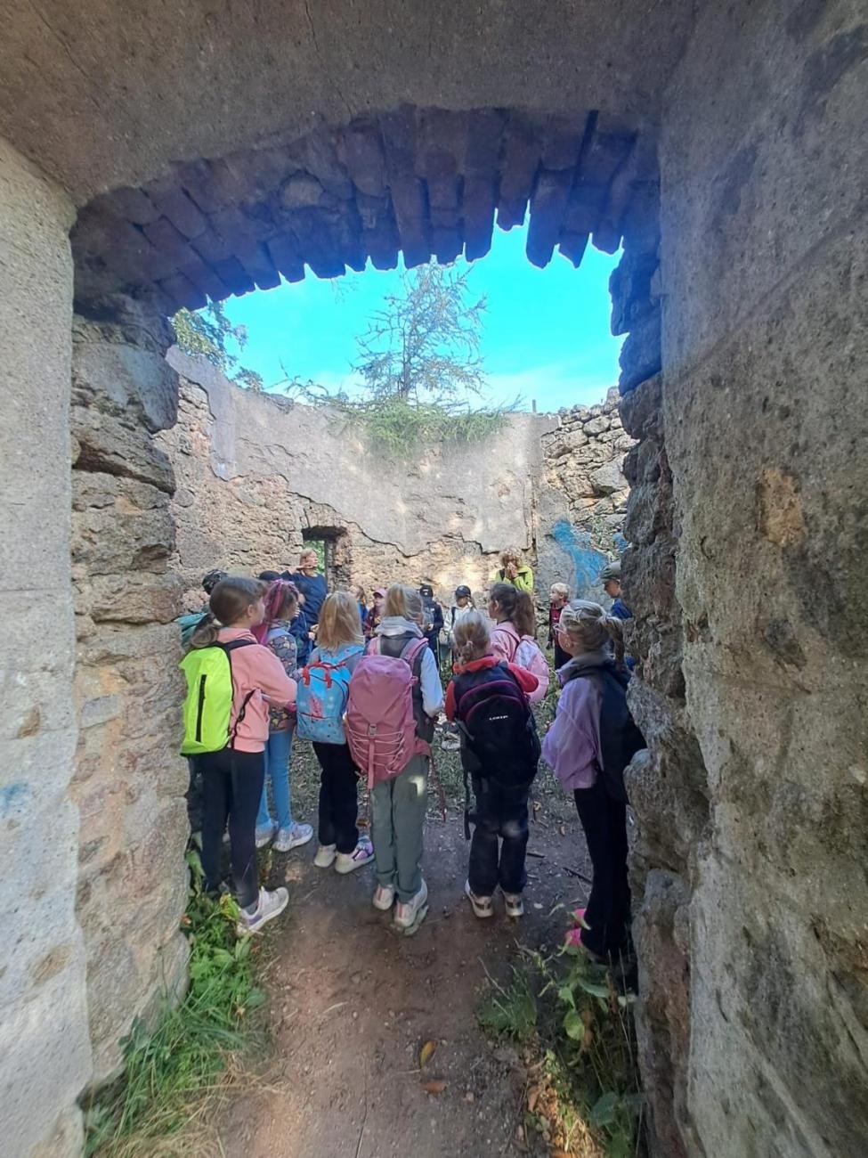 Modré žáby pod Šacberkem  2.C