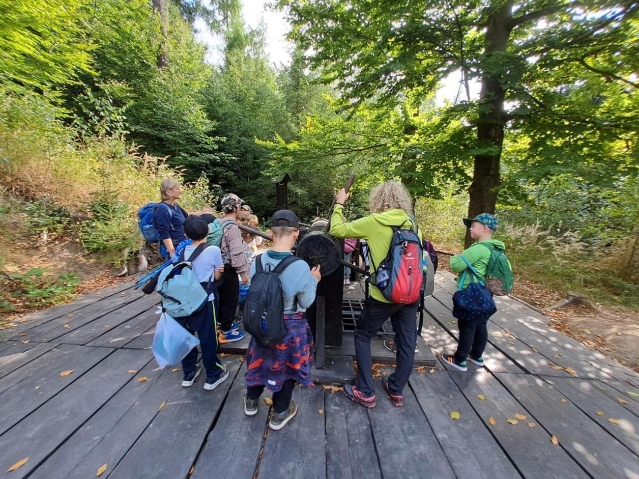 Modré žáby pod Šacberkem  2.C