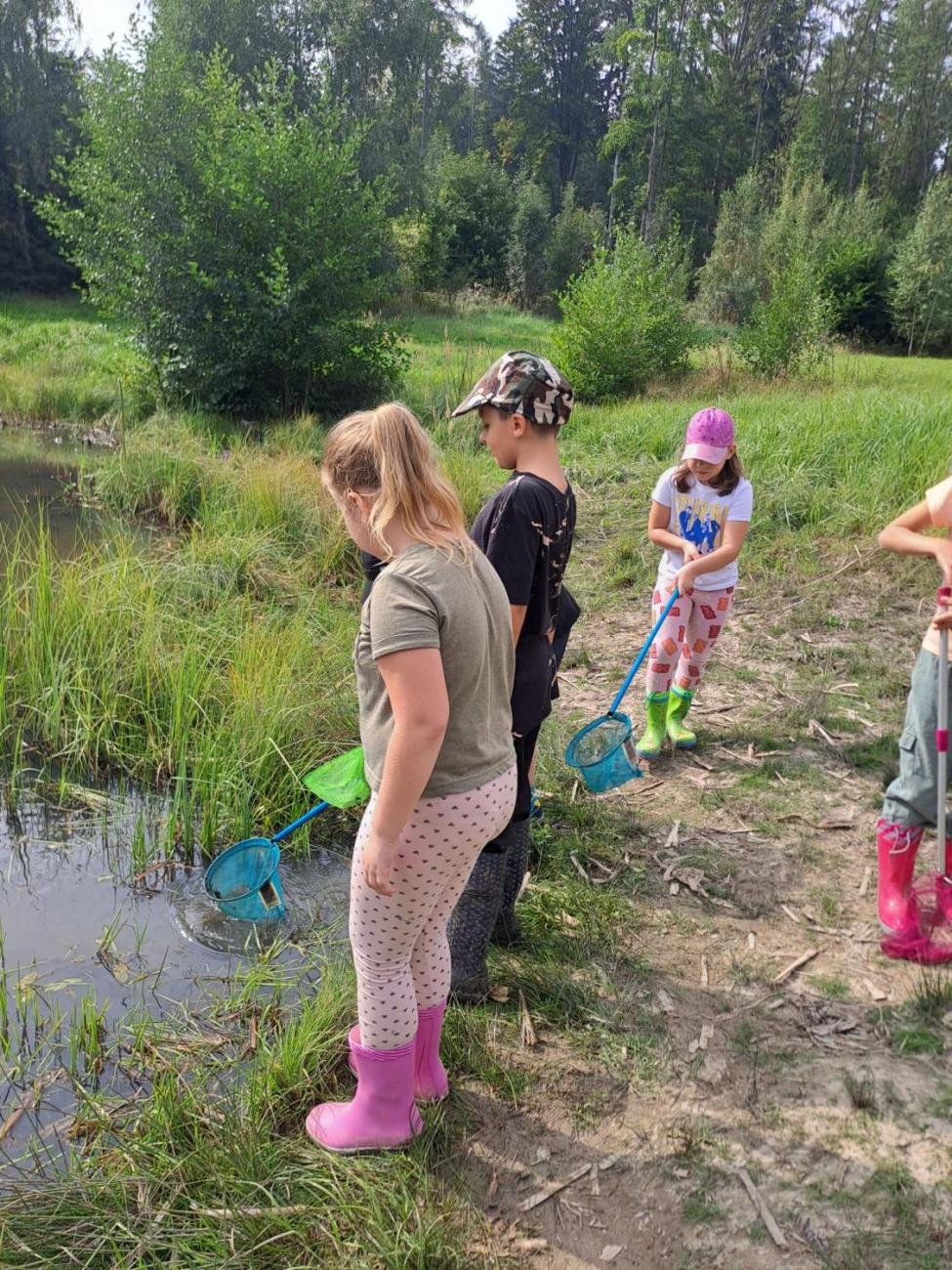 Modré žáby pod Šacberkem  2.C