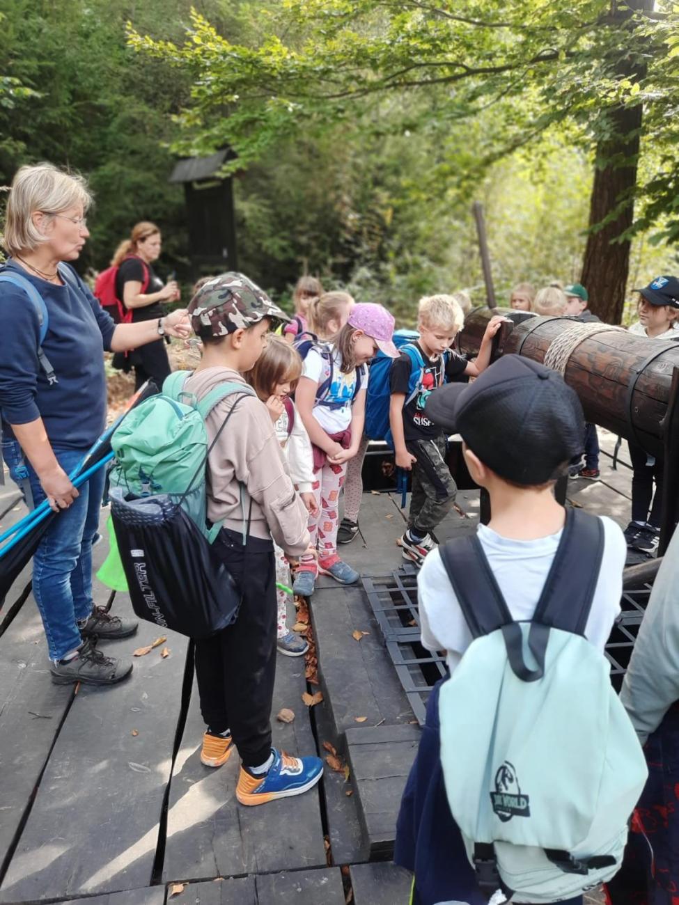 Modré žáby pod Šacberkem  2.C