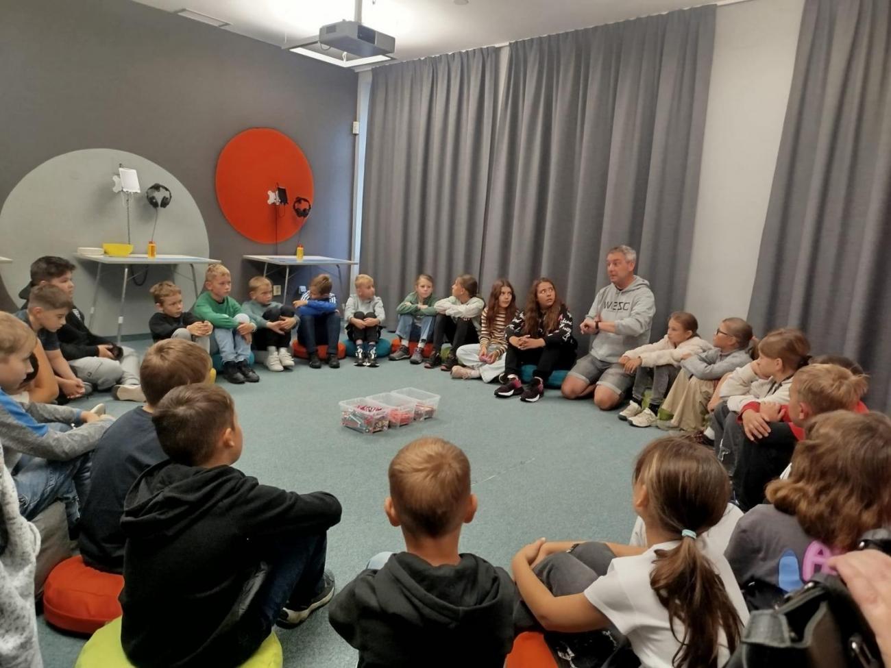 Žáci 4.A navštívili Dům Gustava Mahlera