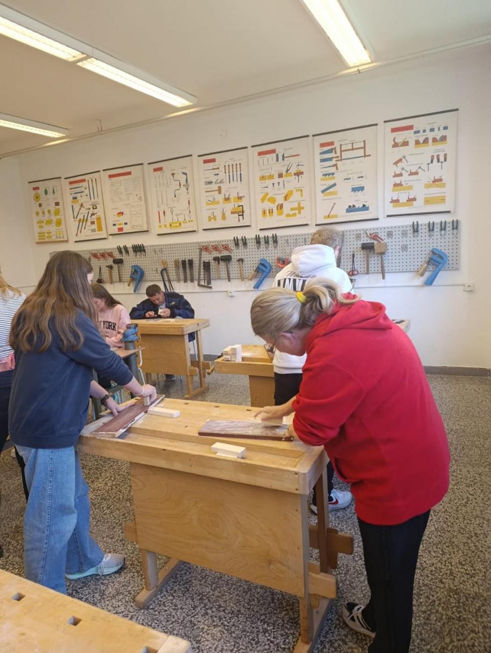 Spolupráce 8.C a DTS Jihlava; Projekt "Kostky jsou vrženy"