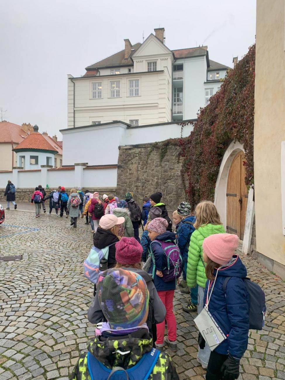 Od brány k bráně  3.B