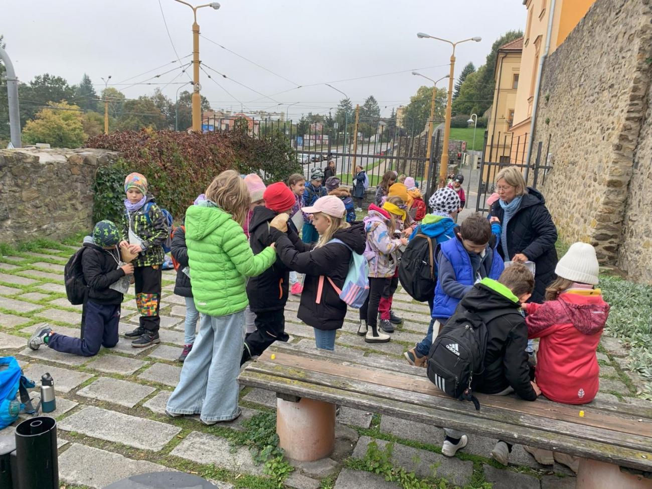 Od brány k bráně  3.B