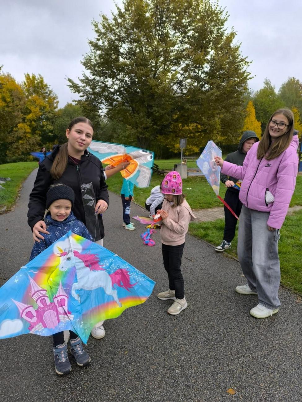 Společné pouštění draků 1.A a 9.A