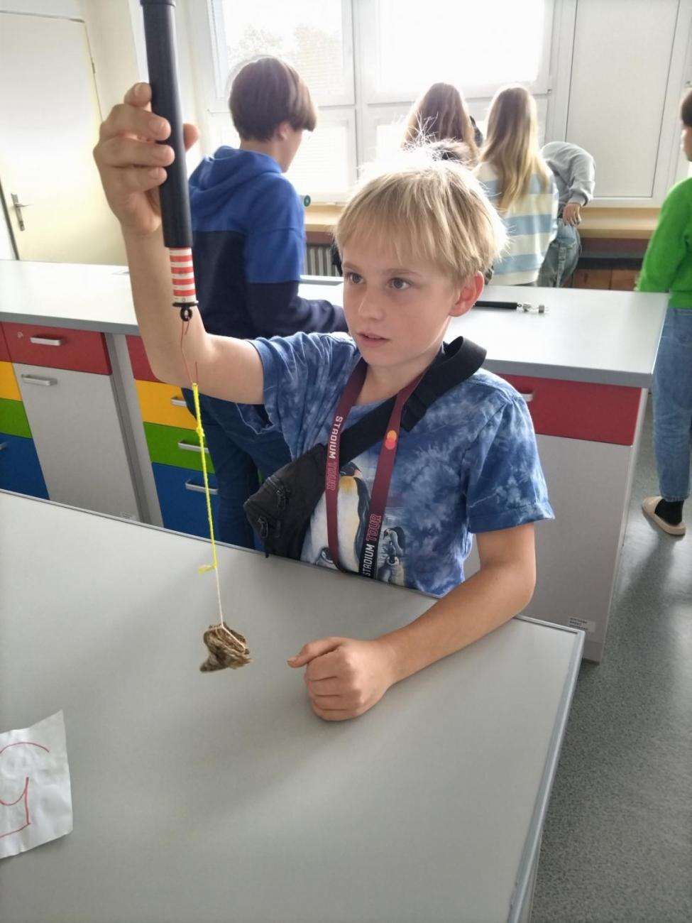 Praktická měření gravitační síly  6. ročník