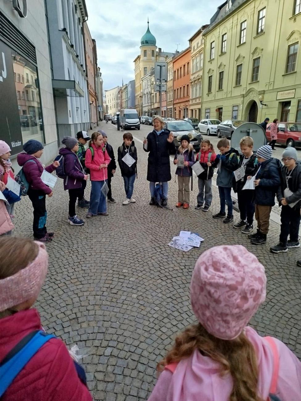 Vycházka „Od brány k bráně“  3.A