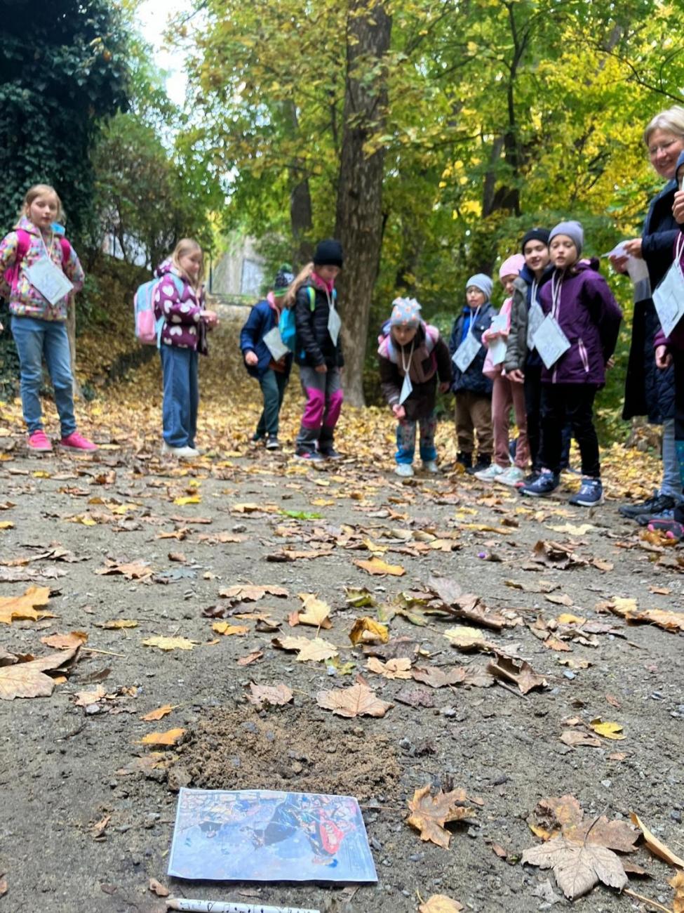 Vycházka „Od brány k bráně“  3.A