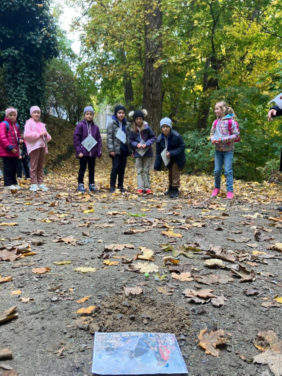 Vycházka „Od brány k bráně“  3.A