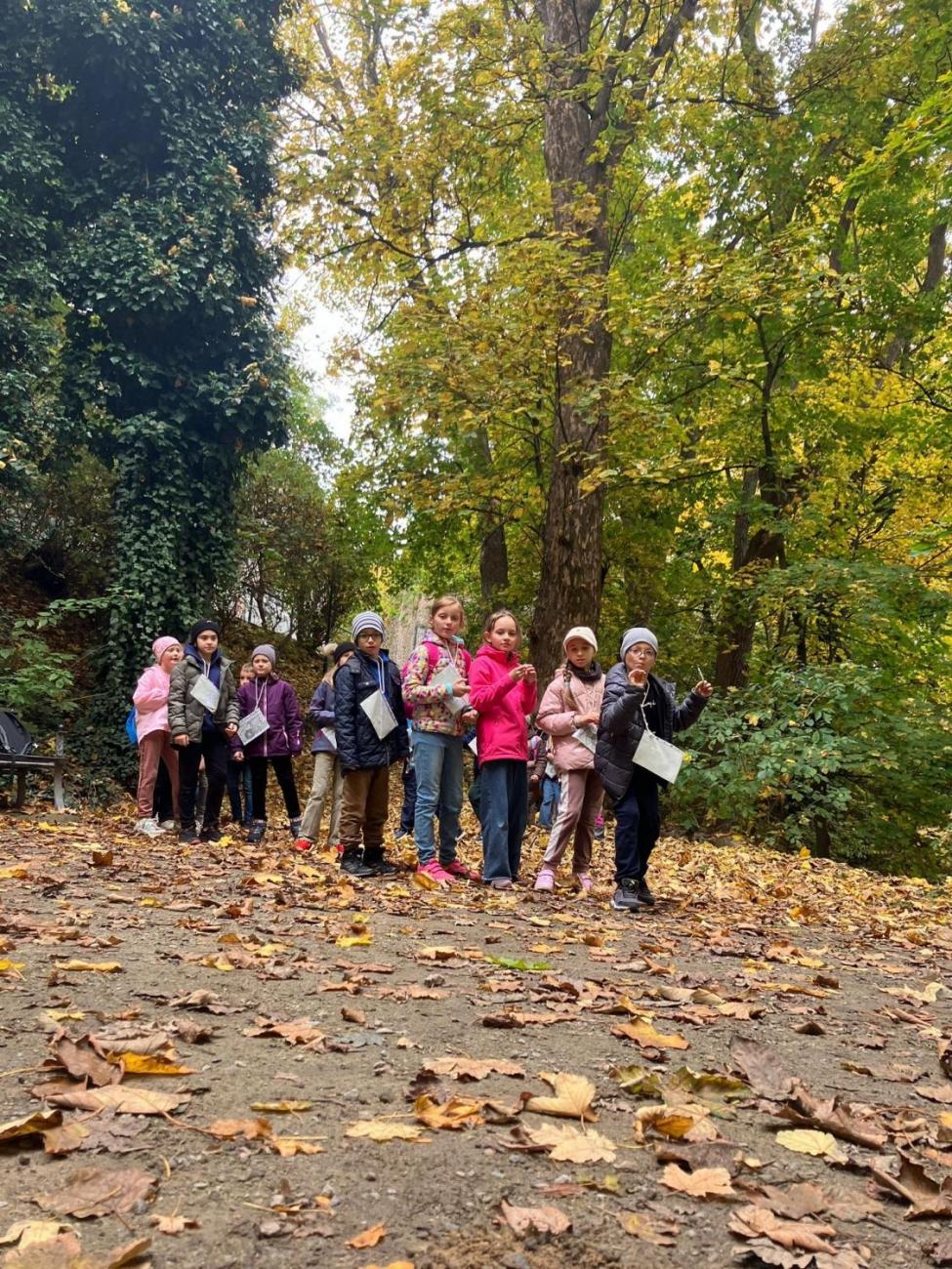 Vycházka „Od brány k bráně“  3.A