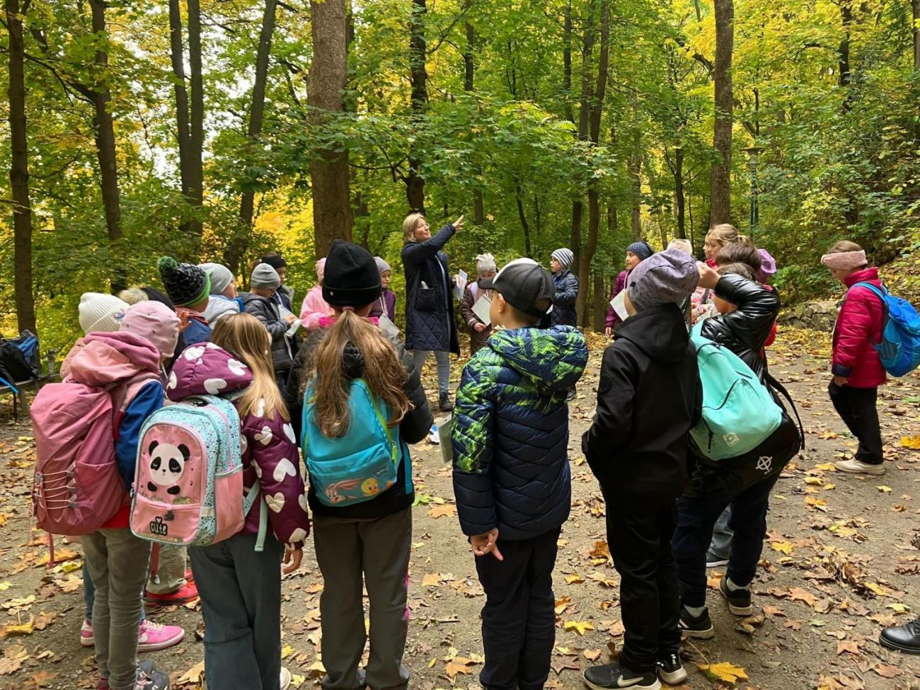 Vycházka „Od brány k bráně“  3.A