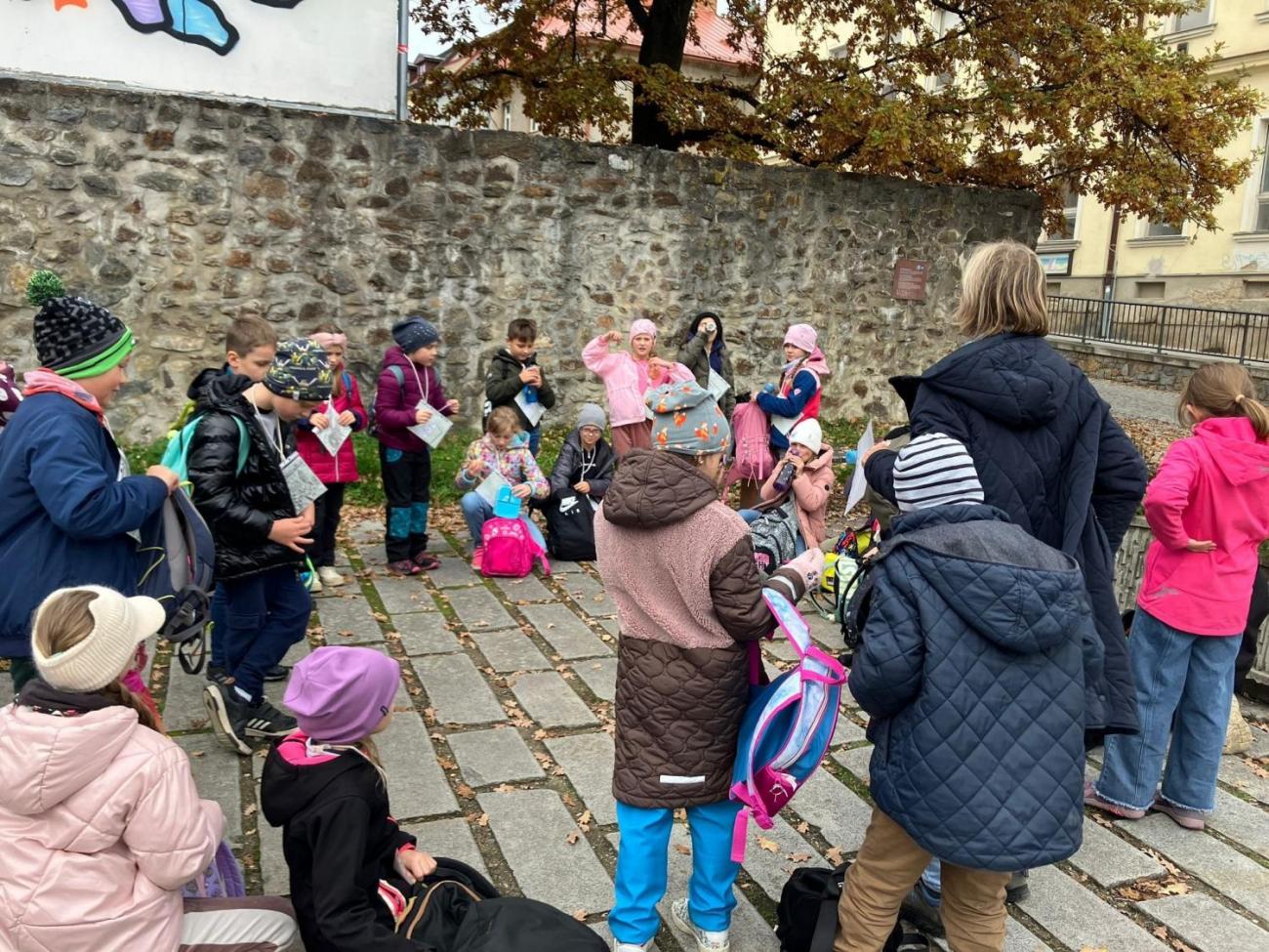 Vycházka „Od brány k bráně“  3.A