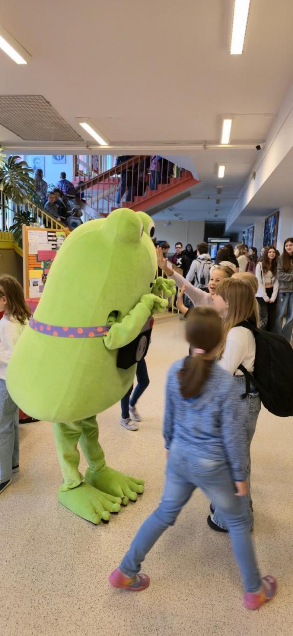 Žabák Cvaky Cvak navštívil naši školu